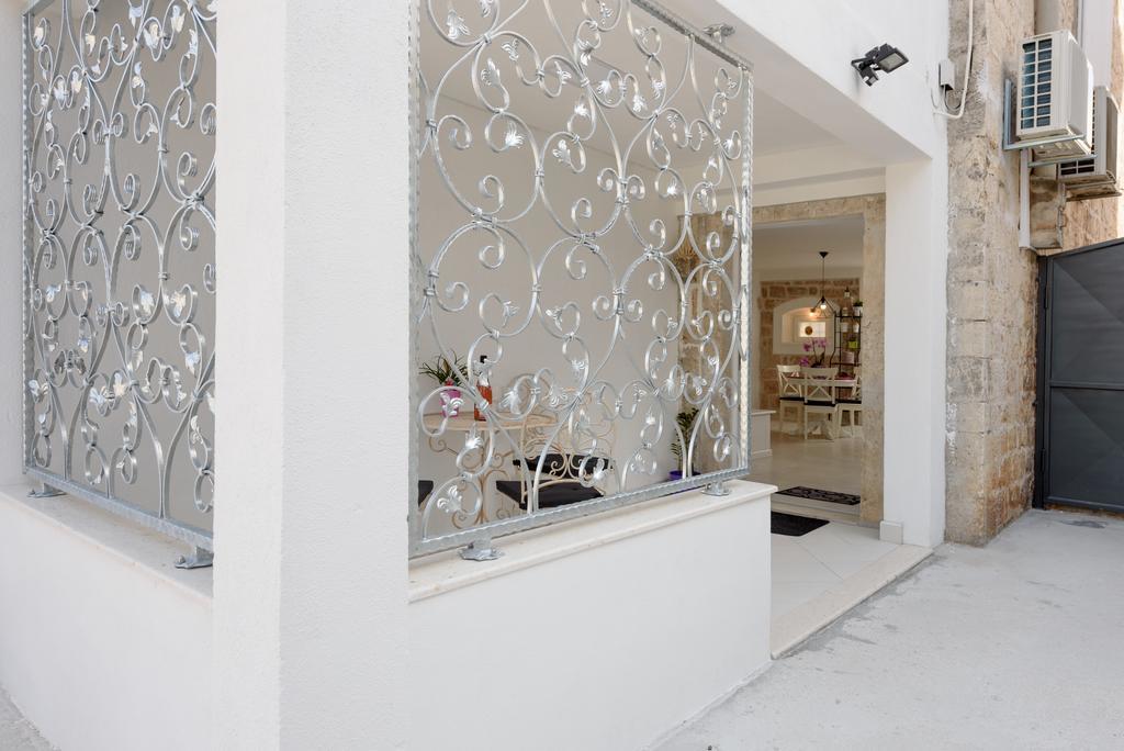 Studio Tironi 2 -Sonja Appartement Trogir Buitenkant foto