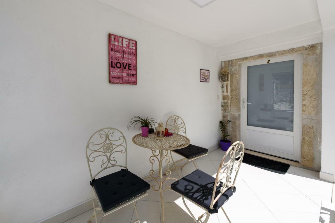 Studio Tironi 2 -Sonja Appartement Trogir Buitenkant foto