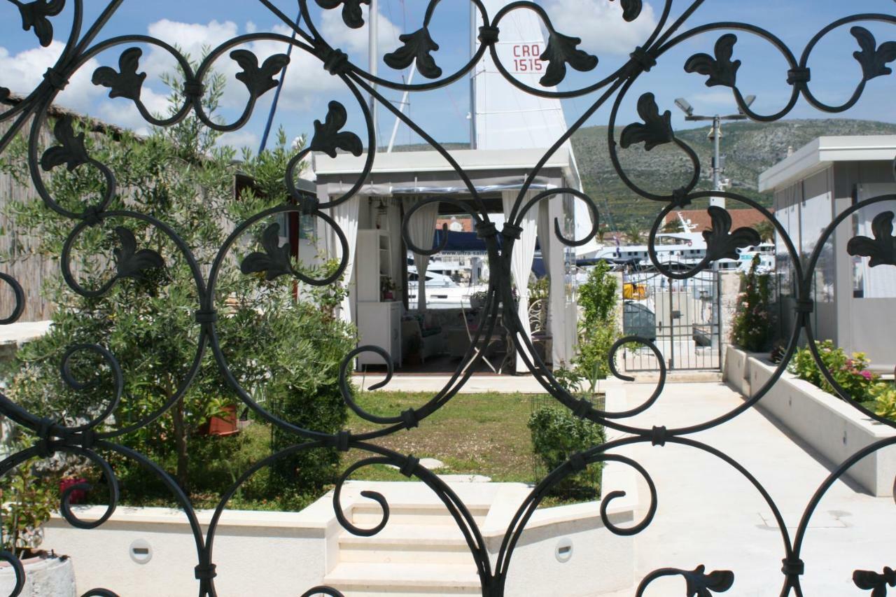 Studio Tironi 2 -Sonja Appartement Trogir Buitenkant foto