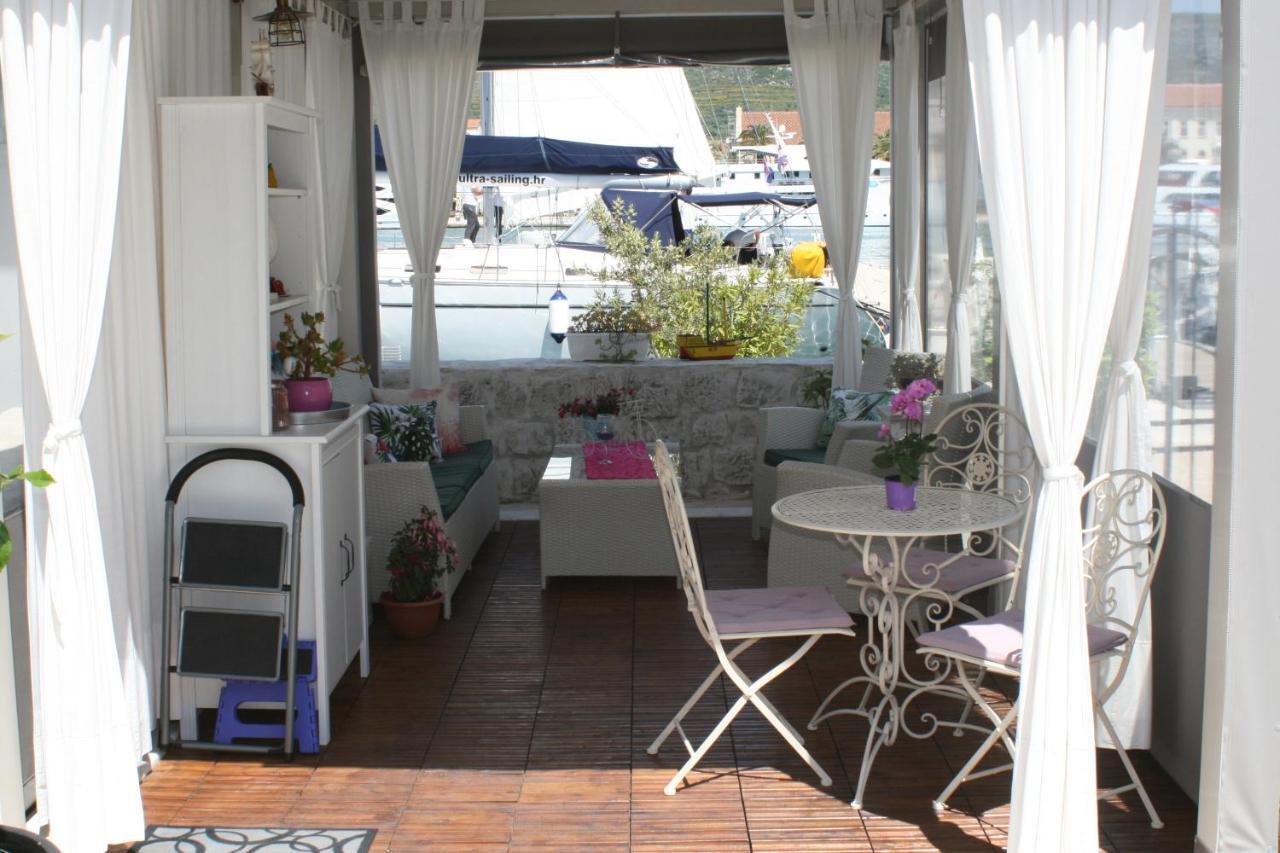 Studio Tironi 2 -Sonja Appartement Trogir Buitenkant foto